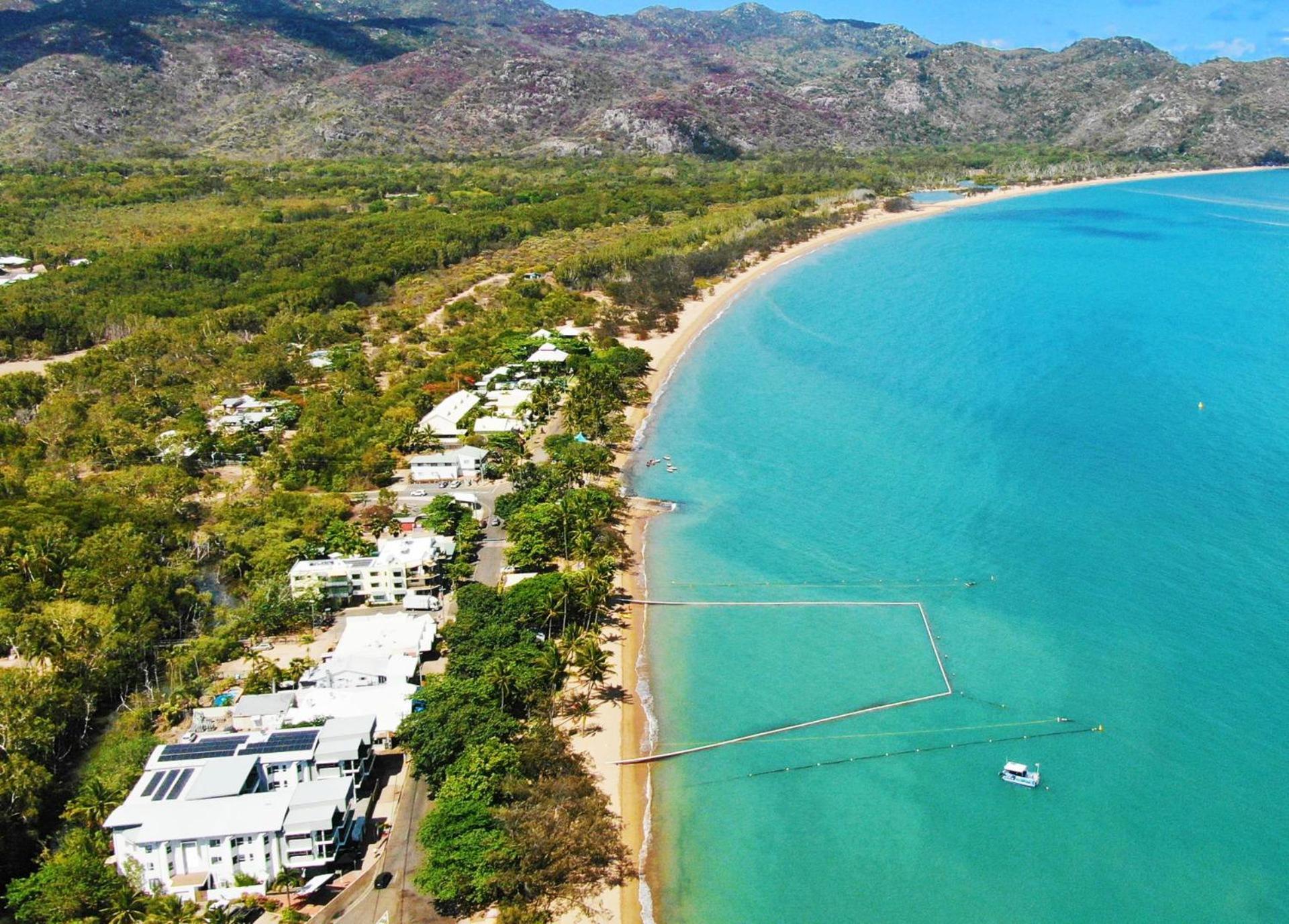 Maggies Beachfront Apartment 10 Horseshoe Bay Exterior photo
